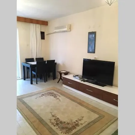 Apartment Sahil Bandina 100 Mt Site Icinde 2+1 Daire Fethiye